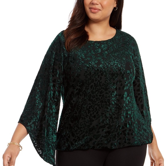 Alfani Tops - NWT Alfani Green & Black Long Sleeve Scoop Neck